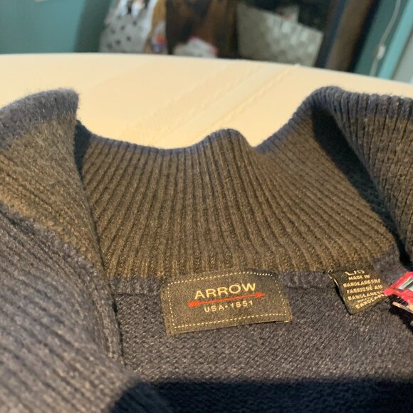 Arrow Navy Blue Sweater - Picture 2 of 6
